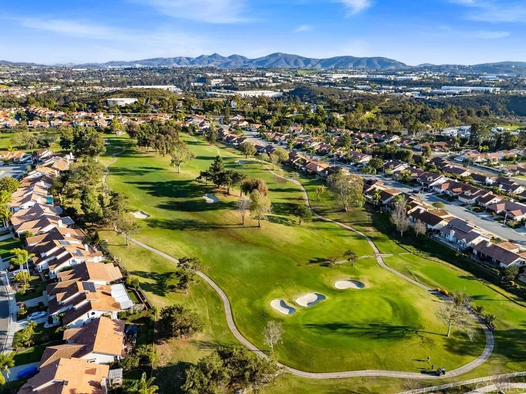 https://cdn.realtyfeed.com/cdn/127/306615508/aaa2223823b45f409f5814655b52989d.webp
