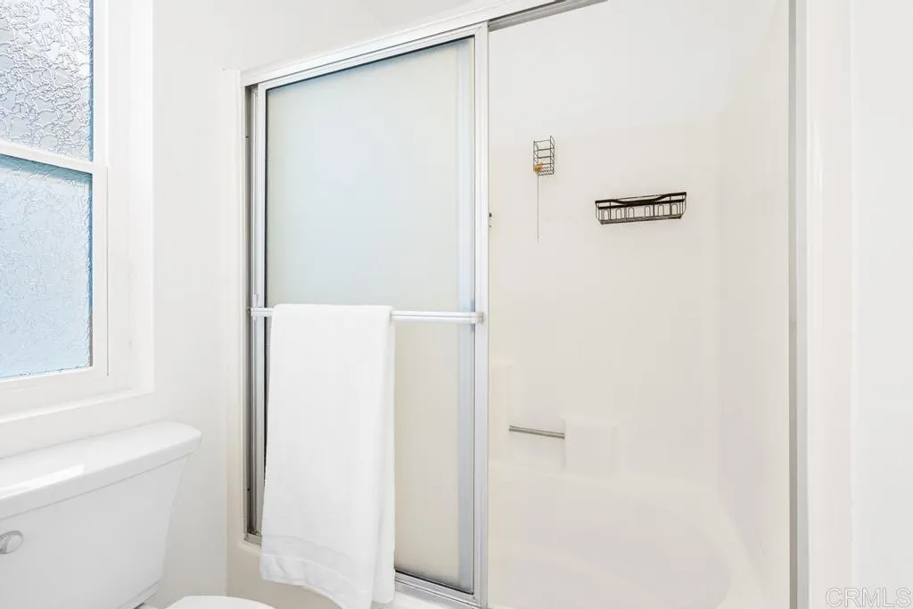 https://cdn.realtyfeed.com/cdn/127/306615508/ecfe90389b94400dc452698e5e393d2f.webp