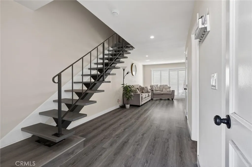 910 E Meadbrook, Carson, CA 90746 - Photo 5 of 39, Carson, CA