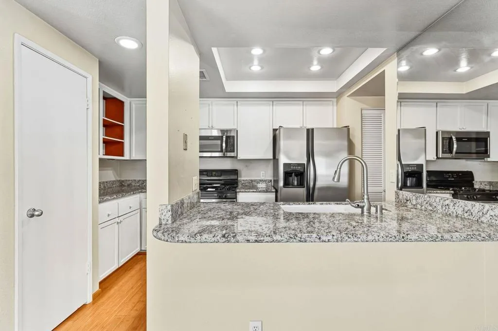 Photo #12: NDP2600260 Listing: Photo #12