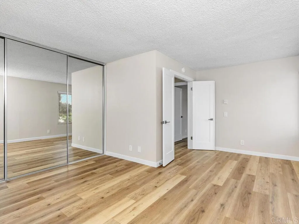 https://cdn.realtyfeed.com/cdn/127/306615524/2c92d565865e3c2132ef1a6214c607f1.webp