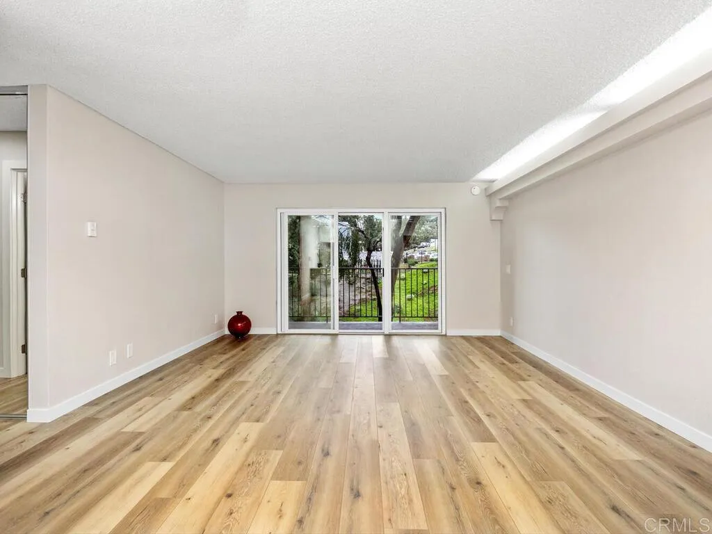 https://cdn.realtyfeed.com/cdn/127/306615524/ba5a091cac8b5f8ba23e731a72c855e8.webp
