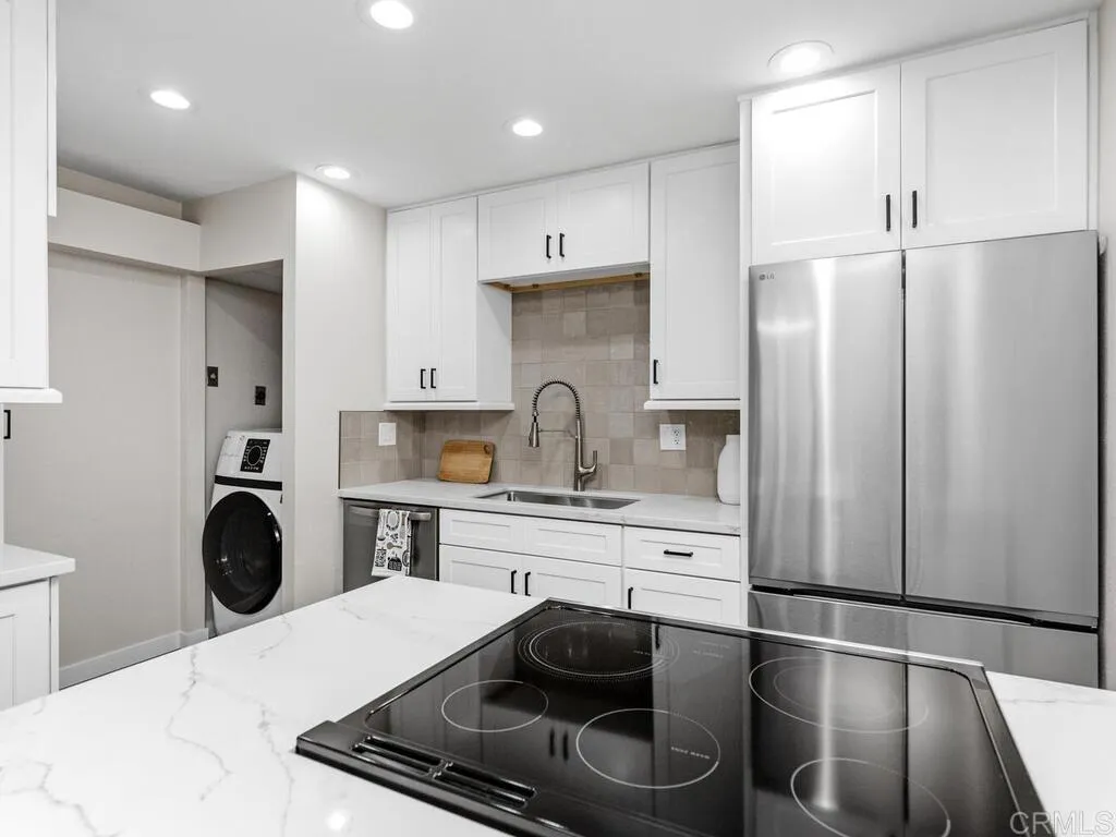 https://cdn.realtyfeed.com/cdn/127/306615524/d78884e1450788fd7c46f640247775be.webp