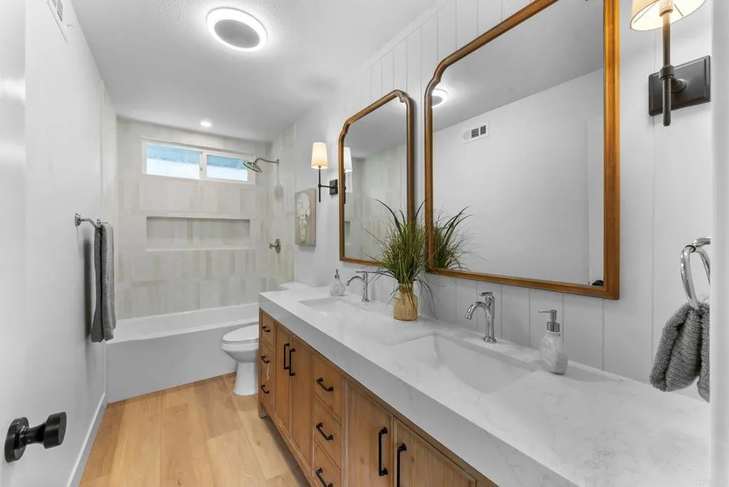 https://cdn.realtyfeed.com/cdn/127/306615551/a2cbe6c783991ab90525c54f917595c8.webp