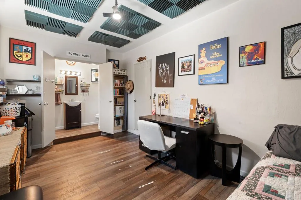 https://cdn.realtyfeed.com/cdn/127/306615552/8b096100004f9b4dcf4c78b915c03d02.webp