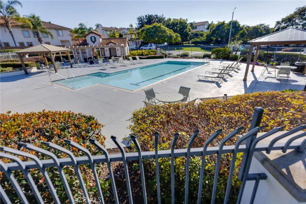 https://cdn.realtyfeed.com/cdn/127/306615578/7182f14599663b65f654f867e40d5875.webp