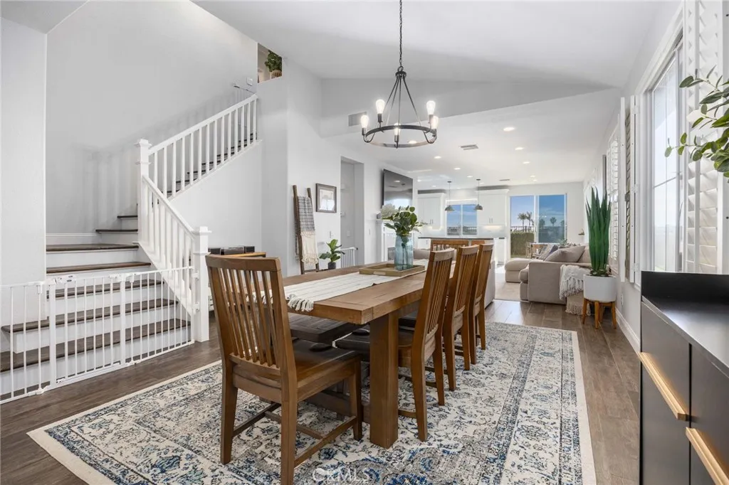 https://cdn.realtyfeed.com/cdn/127/306615578/a63f6603c96d3bde745341a33df1b85a.webp