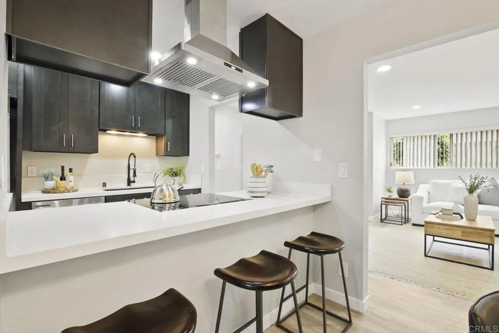 Photo #8: PTP2600243 Listing: Photo #8