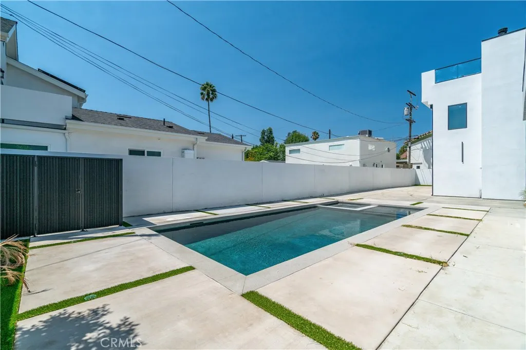 13838 Milbank Street, Sherman Oaks, CA, 91423