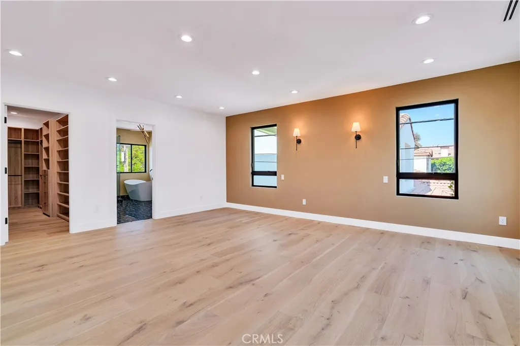 13838 Milbank Street, Sherman Oaks, CA, 91423