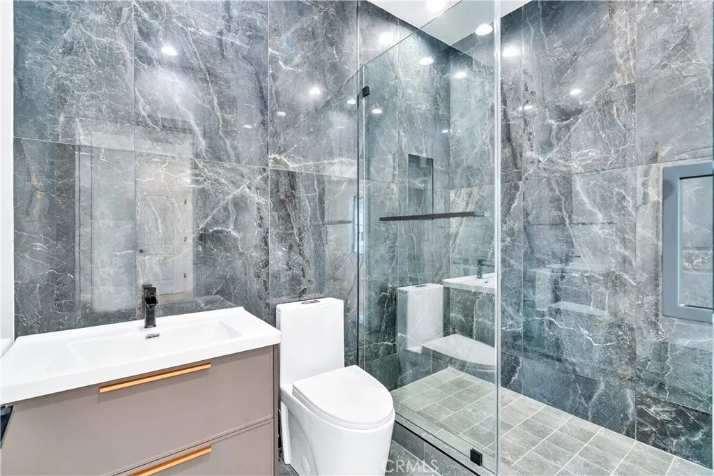 13838 Milbank Street, Sherman Oaks, CA, 91423