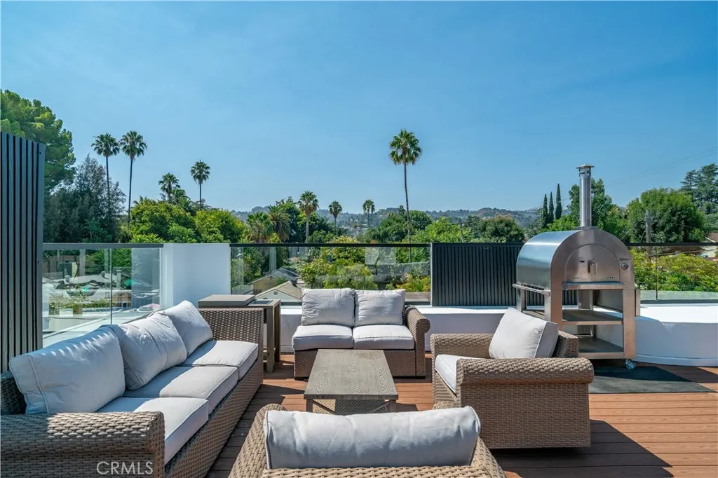 13838 Milbank Street, Sherman Oaks, CA, 91423