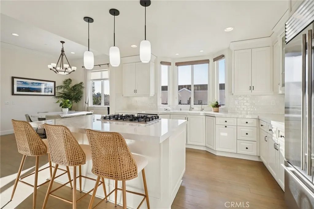 654 5th Street, Hermosa Beach, CA 90254 - Photo 3 of 43, Hermosa Beach, CA