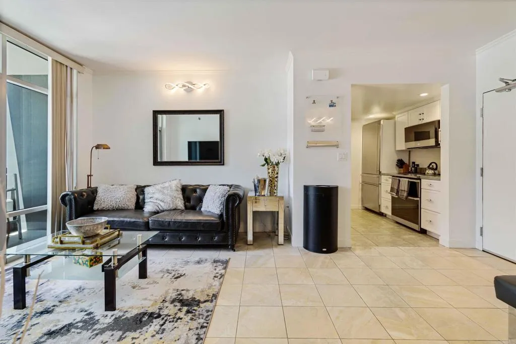 Photo #4: PTP2600244 Listing: Photo #4