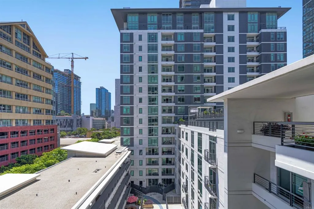 Photo #9: PTP2600244 Listing: Photo #9