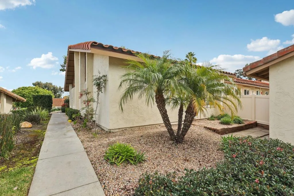 https://cdn.realtyfeed.com/cdn/127/306615809/7c2c1c4692a17beabee216b6175129a8.webp