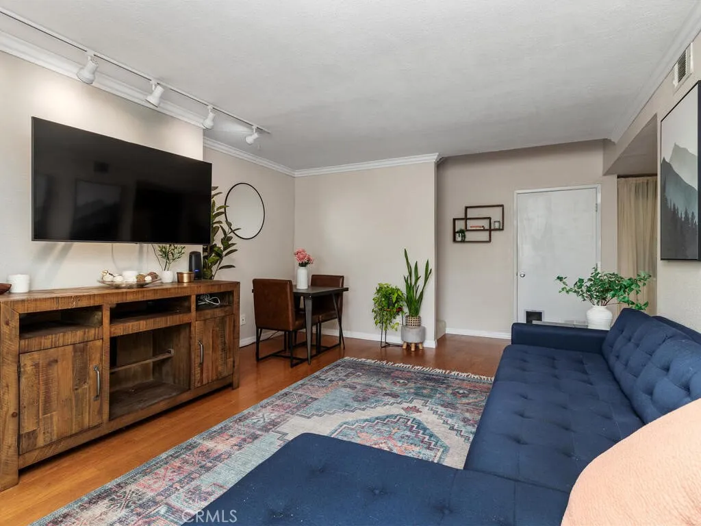 Photo #2: SR26003629 Listing: Photo #2