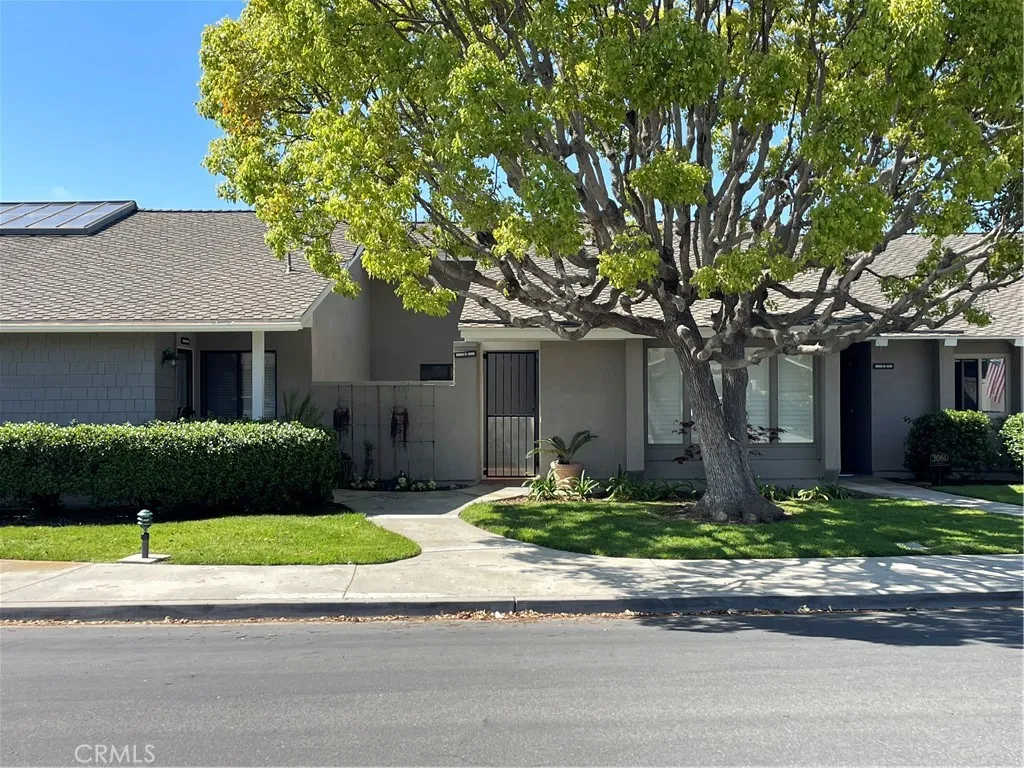 8866 Tulare Drive UNIT 306C, Huntington Beach, CA, 92646