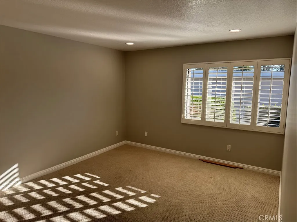 8866 Tulare Drive UNIT 306C, Huntington Beach, CA, 92646