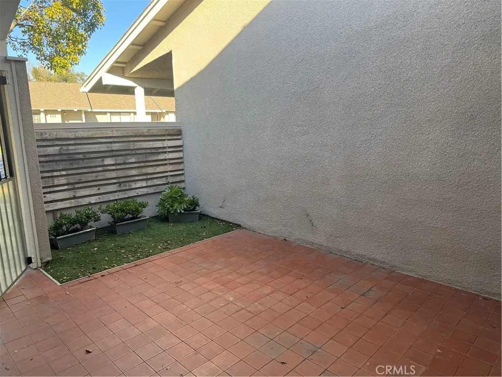 8866 Tulare Drive UNIT 306C, Huntington Beach, CA, 92646