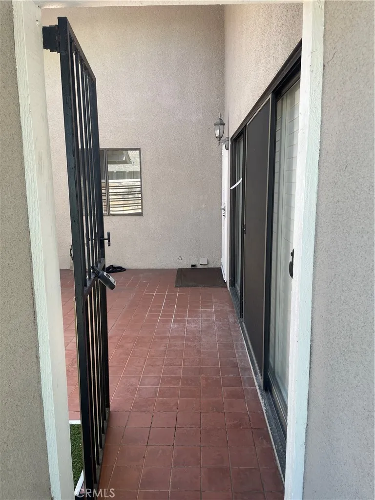 8866 Tulare Drive UNIT 306C, Huntington Beach, CA, 92646