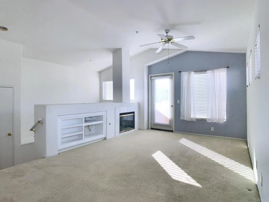 https://cdn.realtyfeed.com/cdn/127/306615887/c89f645125d8d8b31408a67c34f55c8b.webp