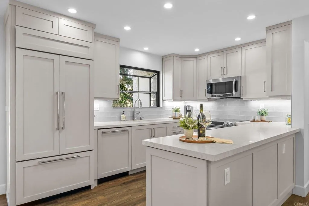 Photo #12: PTP2600252 Listing: Photo #12