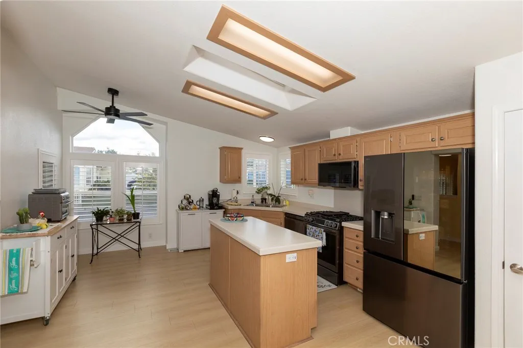 10961 Desert Lawn Dr Unit 380, Calimesa, CA 92320 - Photo 5 of 23, Calimesa, CA
