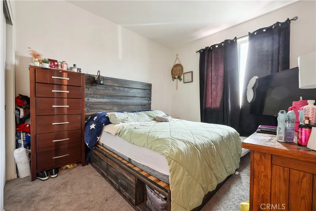 https://cdn.realtyfeed.com/cdn/127/306615986/60726bd6d78b5770ed1840e2ea26a565.webp