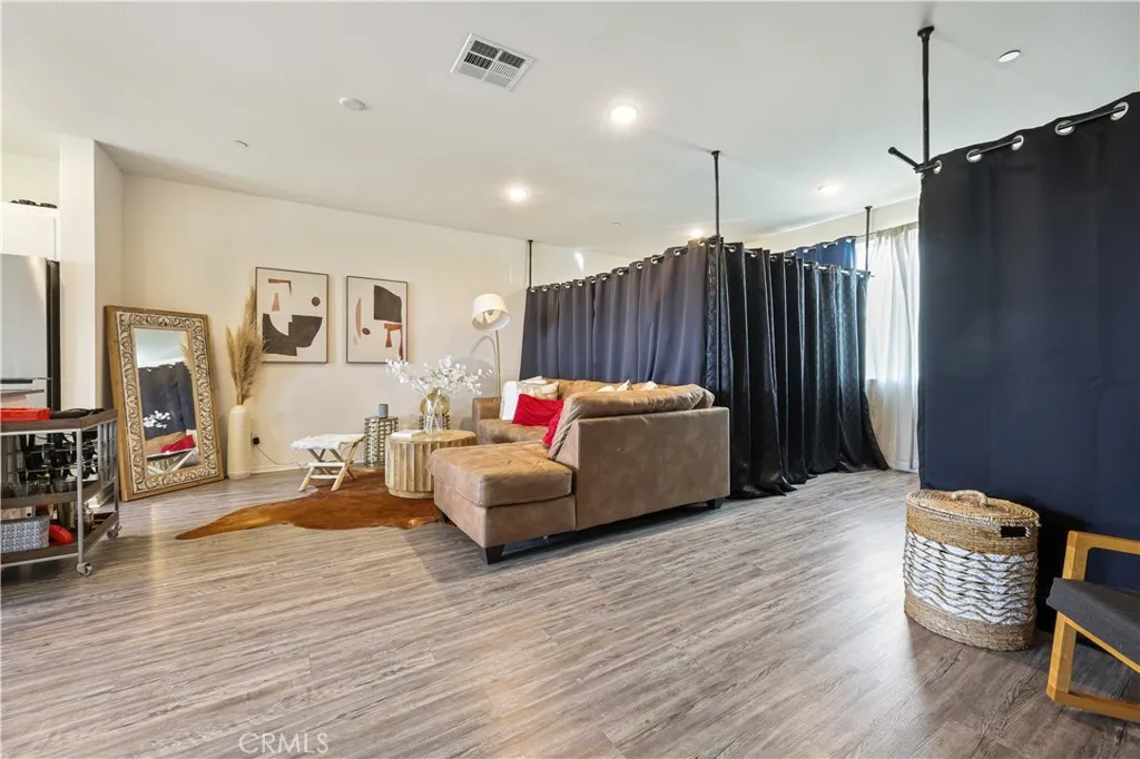 https://cdn.realtyfeed.com/cdn/127/306615986/95e64fa58b45ec22ea456a01f0c818e0.webp