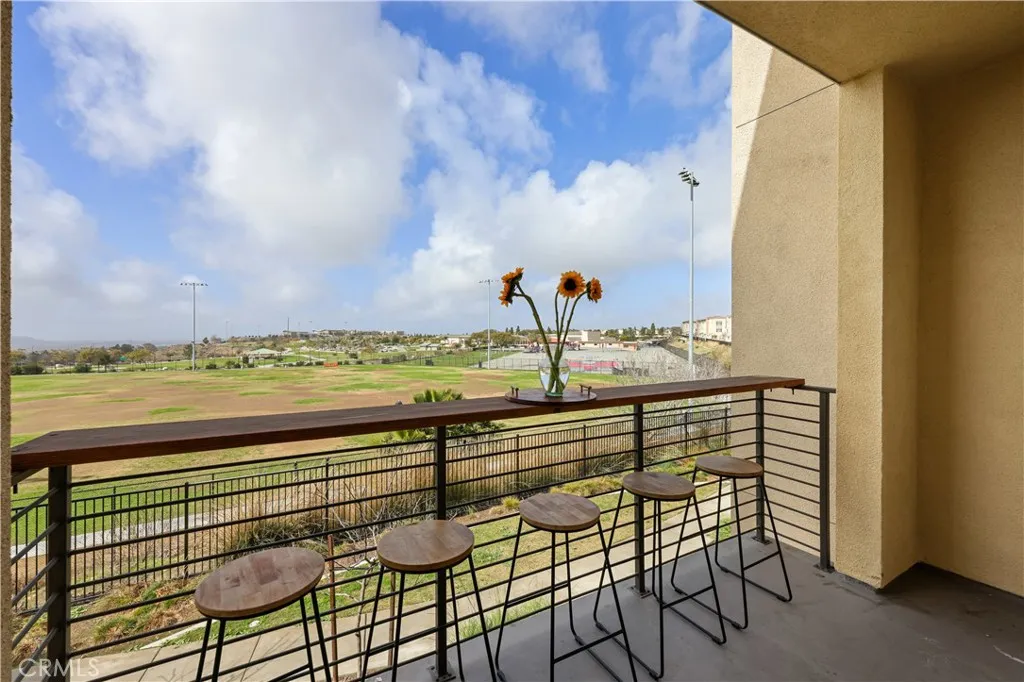 https://cdn.realtyfeed.com/cdn/127/306615986/bb2410cf3792e2e9fb9274b410c8de67.webp