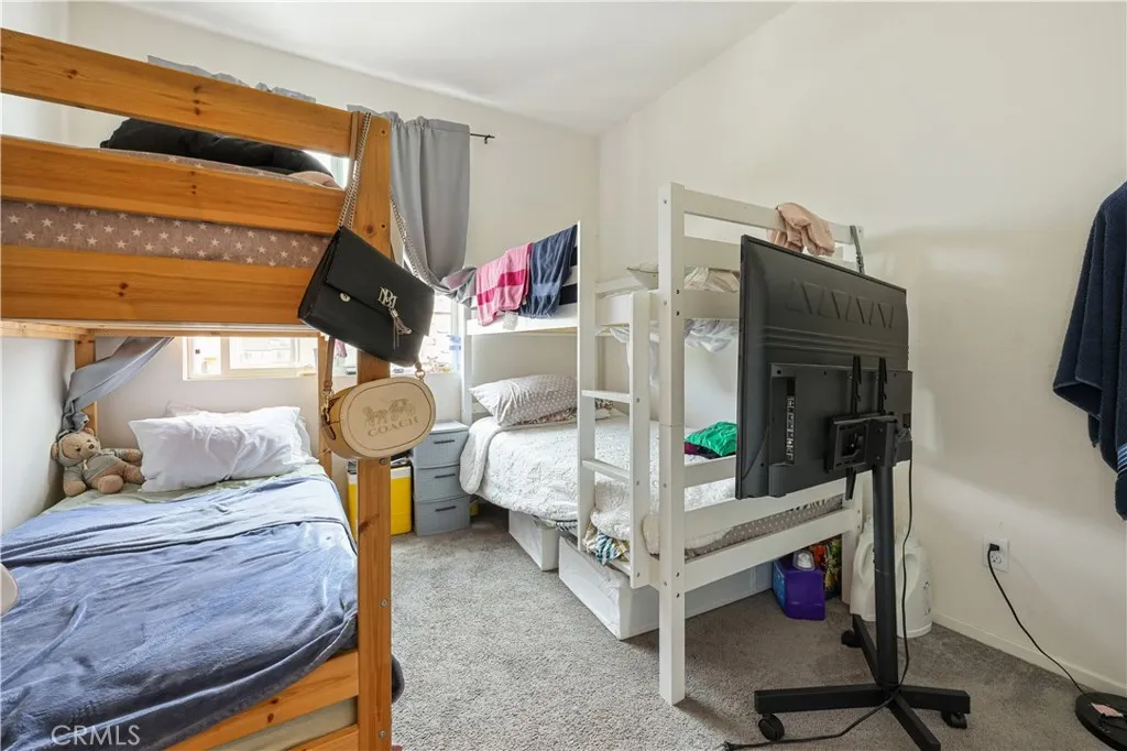 https://cdn.realtyfeed.com/cdn/127/306615986/f3abc61591225cc37f6e7f9cb29c83ae.webp
