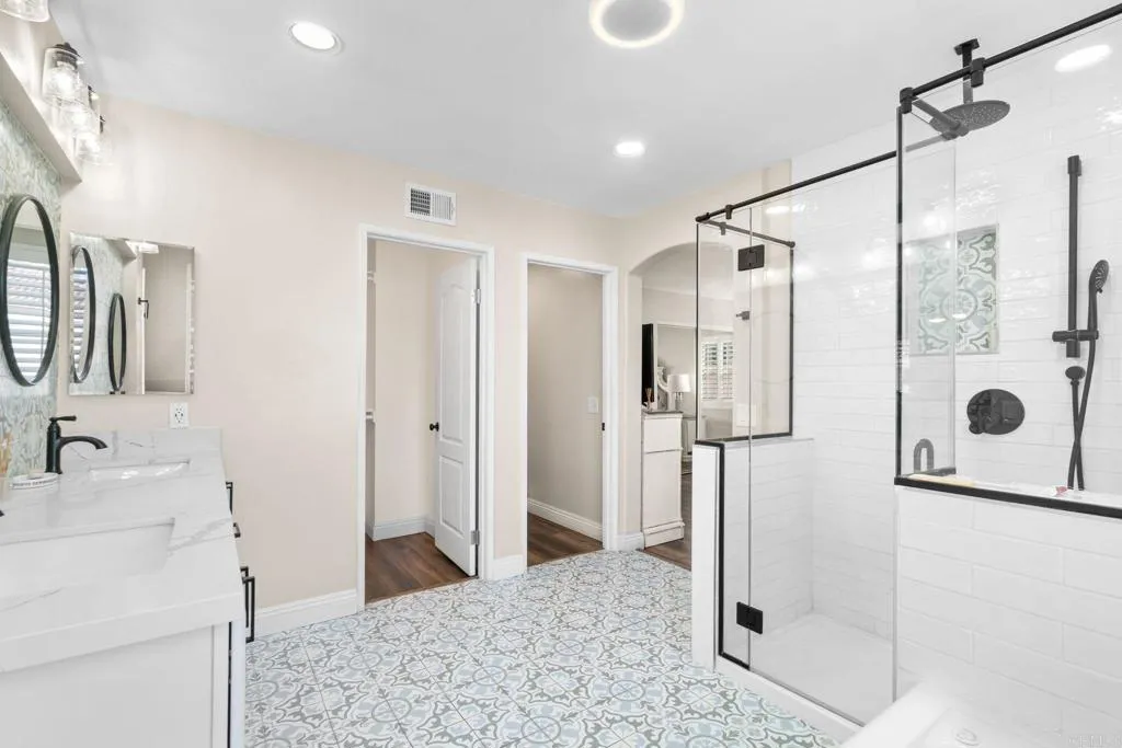 https://cdn.realtyfeed.com/cdn/127/306616000/2cc26fa182a14ff51847b846f95e606d.webp