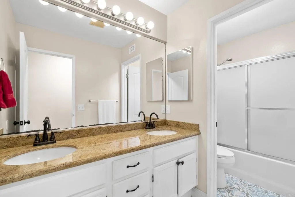 Photo #24: PTP2600256 Listing: Photo #24