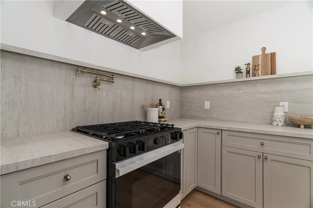 https://cdn.realtyfeed.com/cdn/127/306616054/03379d0815828670842f30eb3a8ae5e1.webp