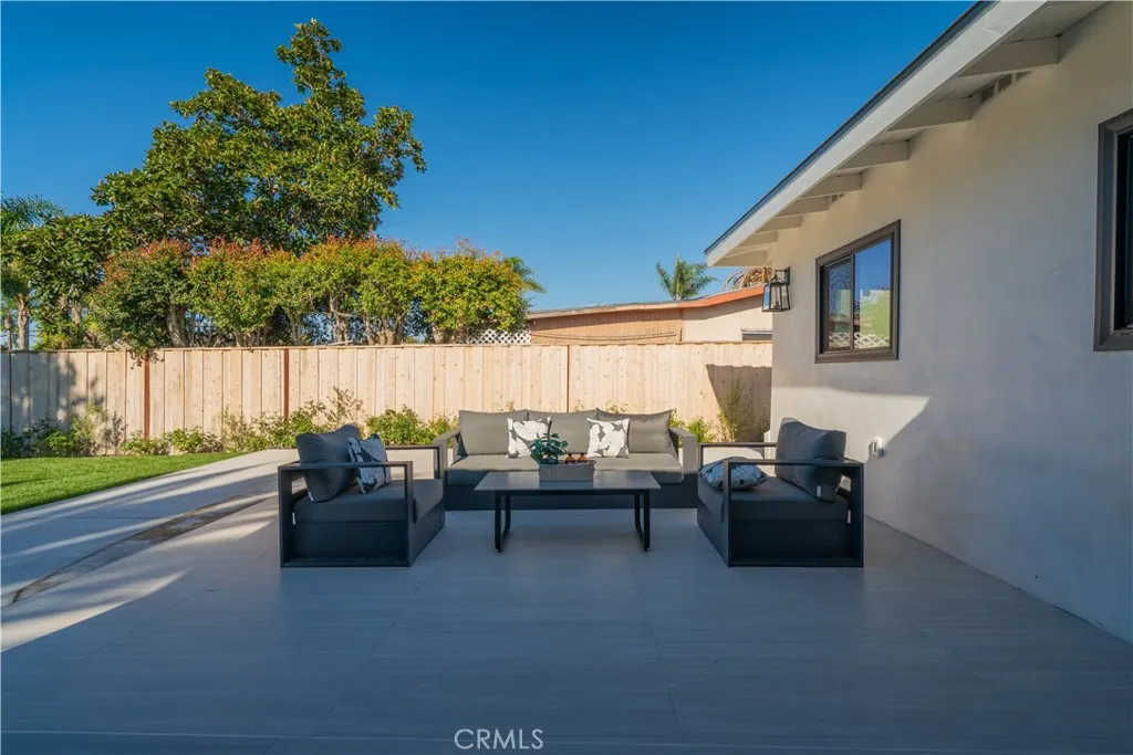 https://cdn.realtyfeed.com/cdn/127/306616054/1a20b6c3b90f6626d2e732132eb7e154.webp