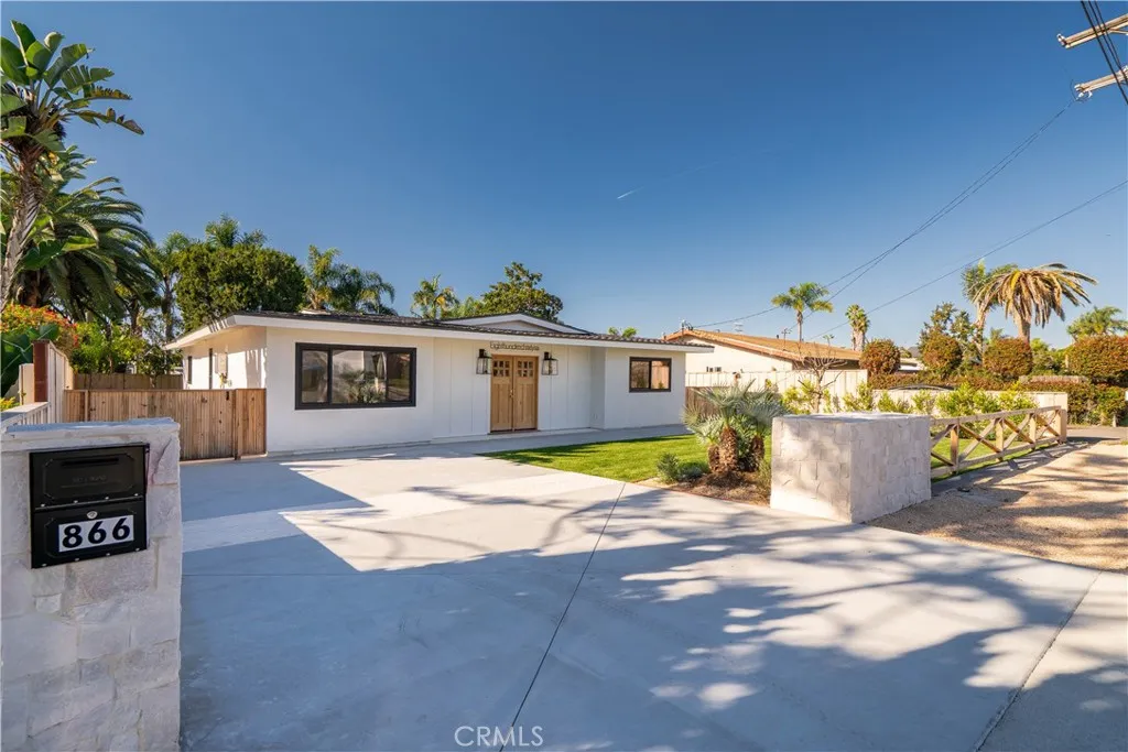 https://cdn.realtyfeed.com/cdn/127/306616054/4f9b961d6c979d7f12898a9f1fbc7e54.webp