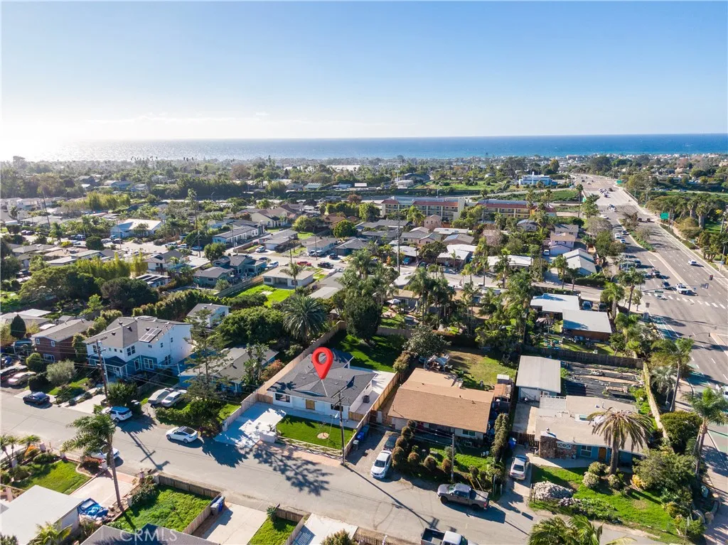 https://cdn.realtyfeed.com/cdn/127/306616054/603bbccd3037118200d48bb957772cd0.webp