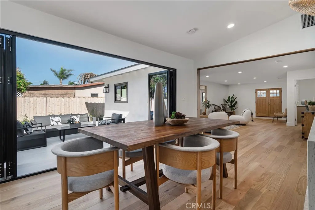 https://cdn.realtyfeed.com/cdn/127/306616054/7c7f8e7cae85e2429db5eb1e8f694477.webp