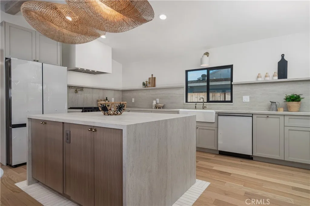 https://cdn.realtyfeed.com/cdn/127/306616054/a1581fadfe713ed5deee0d8f938acbf9.webp
