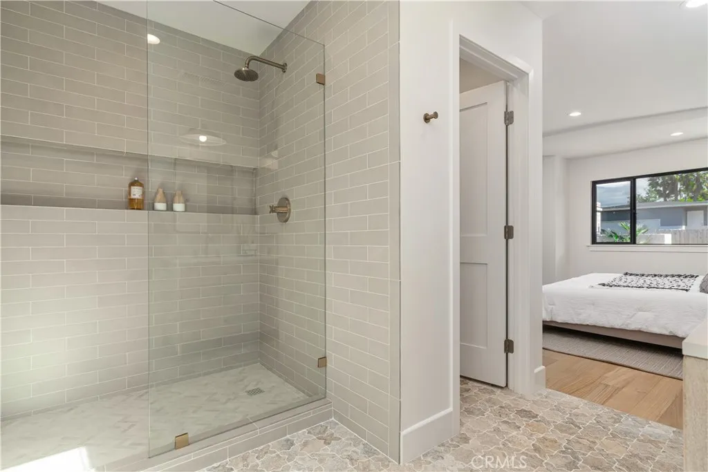 https://cdn.realtyfeed.com/cdn/127/306616054/c14e043ce251ab9eff9f1024715b7c80.webp