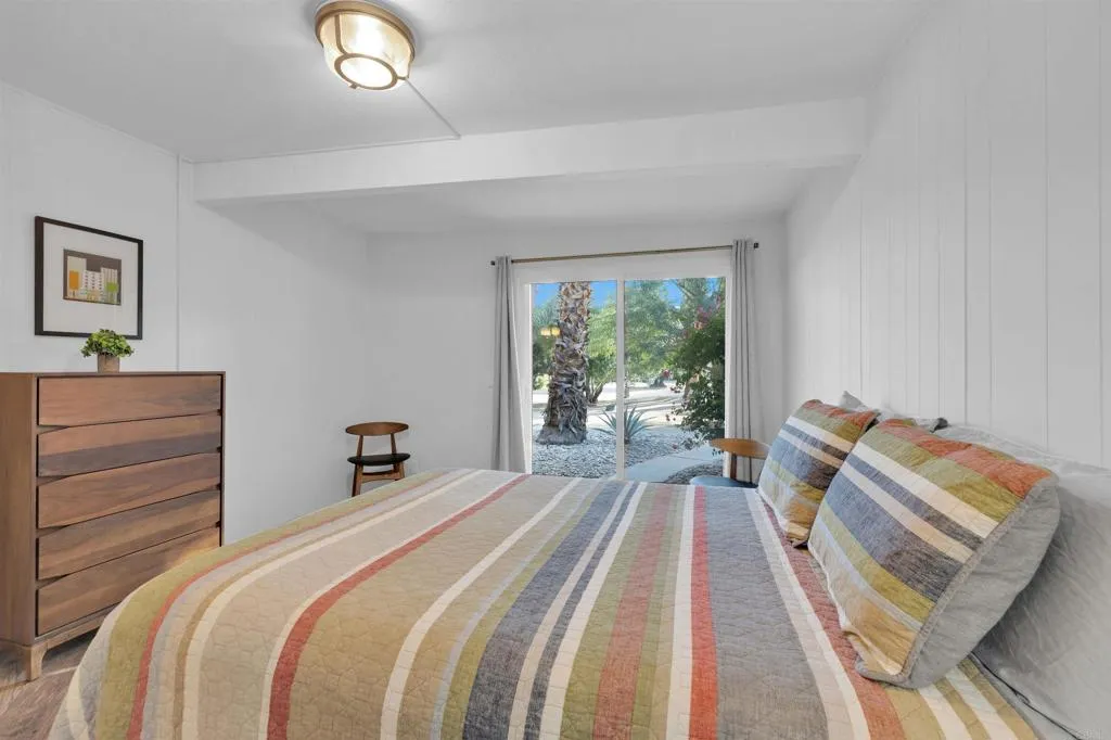 https://cdn.realtyfeed.com/cdn/127/306616099/67a98509cc54031a1f5523ce2dbe5612.webp