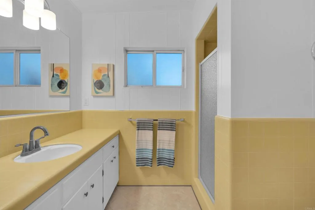https://cdn.realtyfeed.com/cdn/127/306616099/d12d904246fcb84a5d60a7f90dd5b641.webp