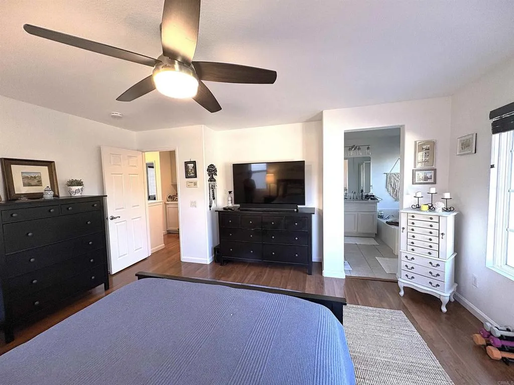 https://cdn.realtyfeed.com/cdn/127/306616140/8cfa379e12d162b0cd8609661306fe57.webp