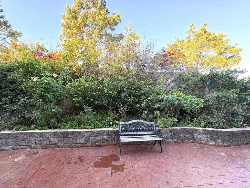 https://cdn.realtyfeed.com/cdn/127/306616140/c896840ee49ff94c805ed00e5f1a8841.webp