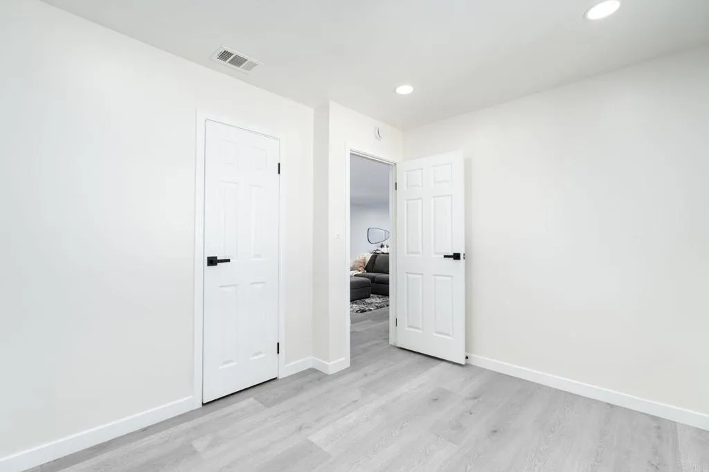 https://cdn.realtyfeed.com/cdn/127/306616233/d4f67c6a591dd387727aad7421b2b489.webp