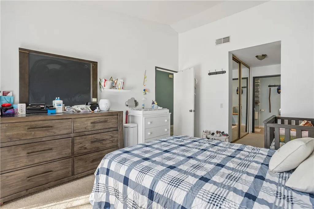 Photo #24: SW26005980 Listing: Photo #24