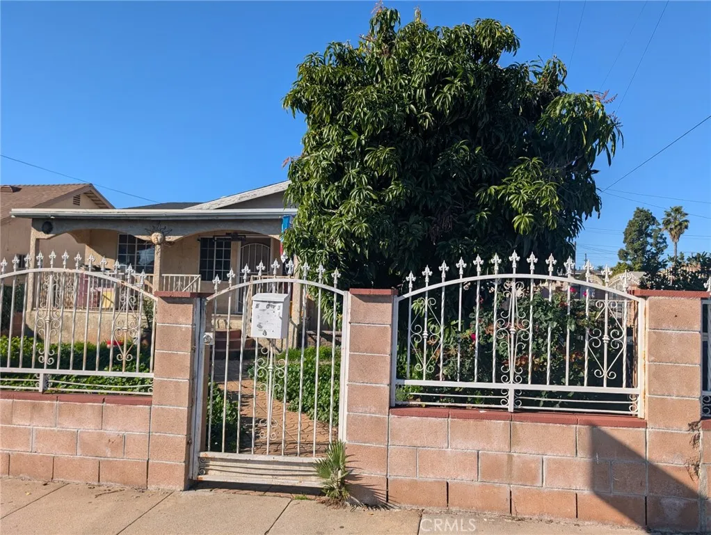 Los Angeles, CA 90023