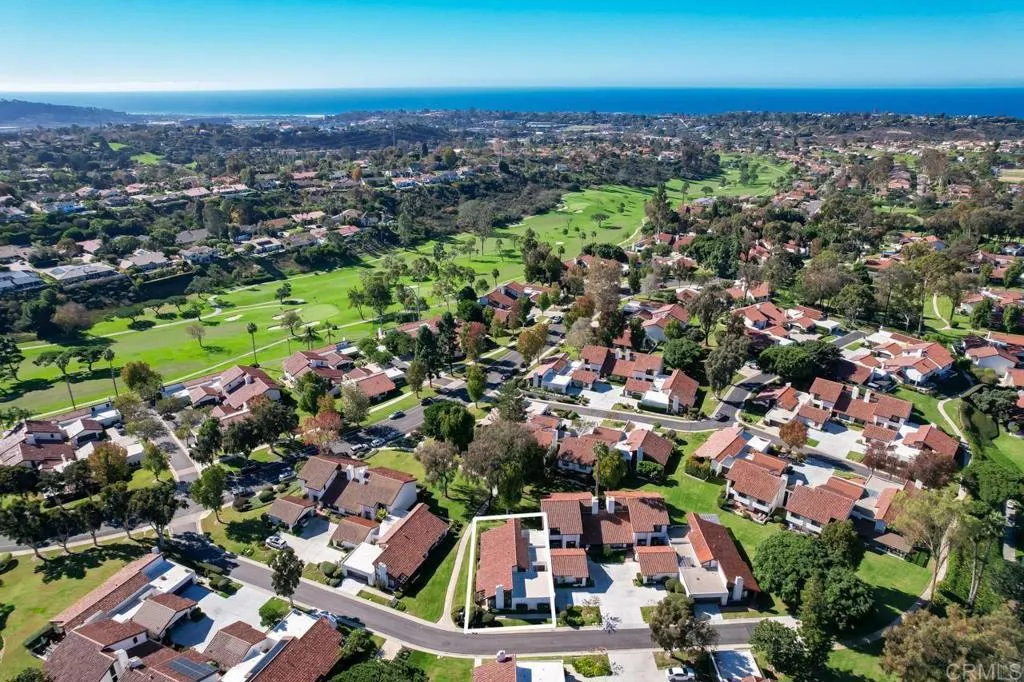 https://cdn.realtyfeed.com/cdn/127/306616300/303deca940195157d95c62c98f95fb73.webp