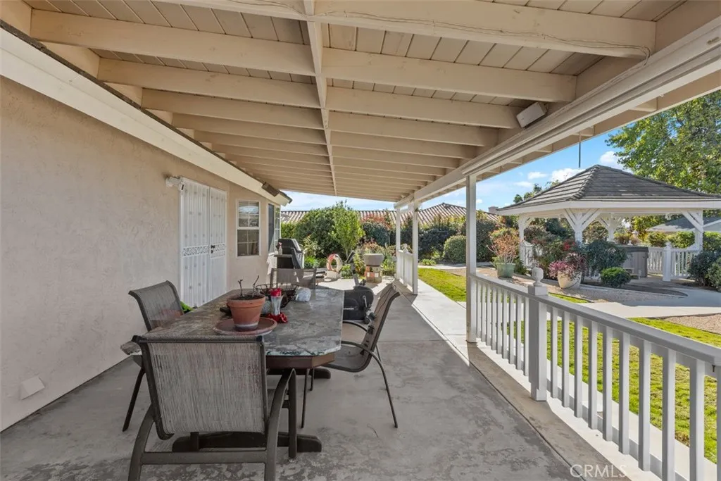https://cdn.realtyfeed.com/cdn/127/306616308/d917ea4ebc78de51357bb9b2932209a9.webp